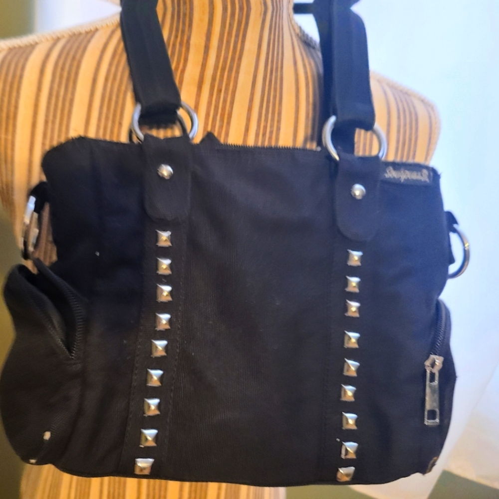 Sourpuss purse
